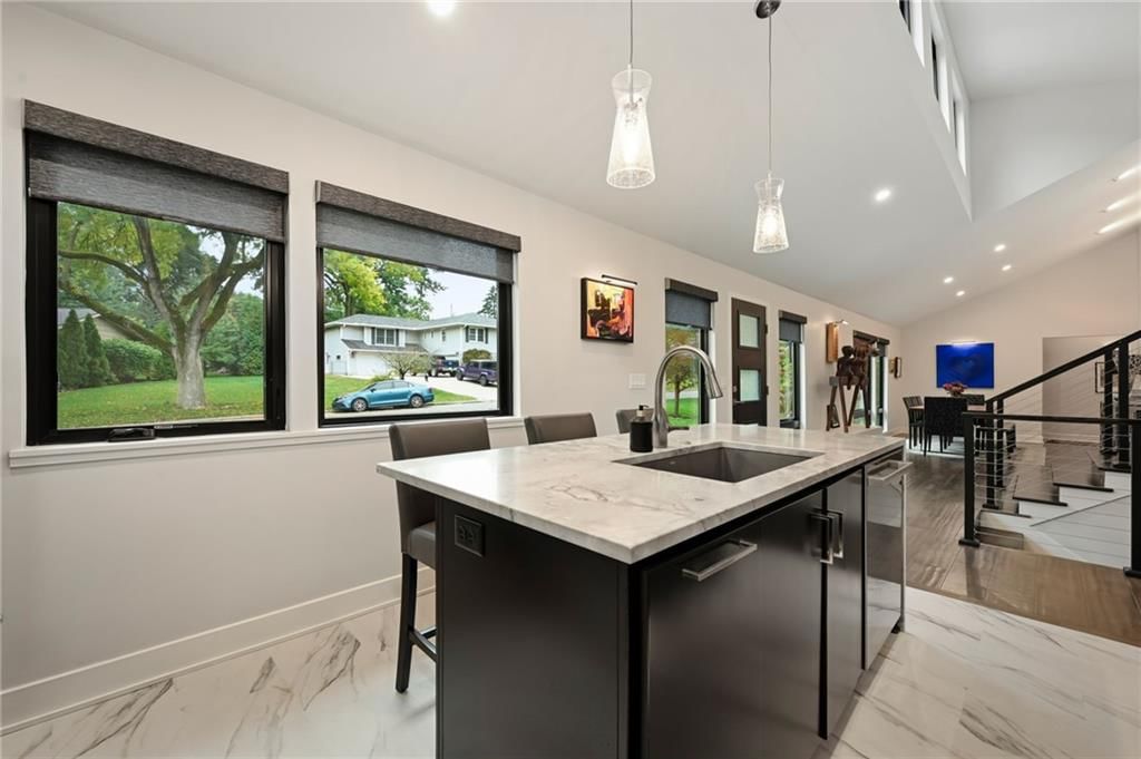 Photo 13 of 49 - 3004 W 82nd Terrace, Leawood, KS 66206