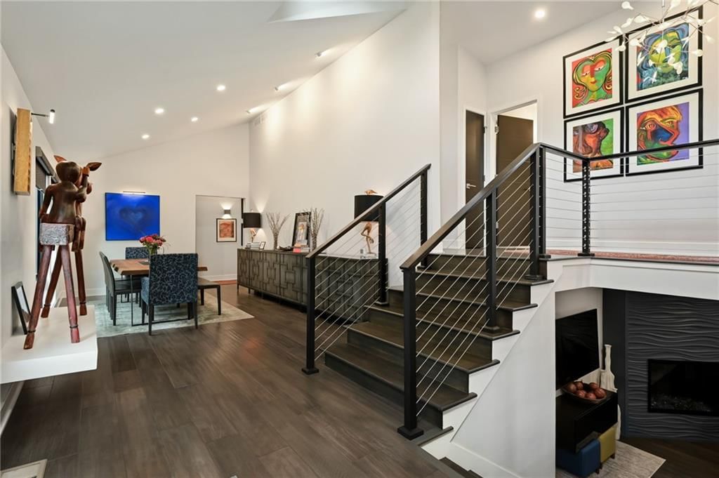 Photo 9 of 49 - 3004 W 82nd Terrace, Leawood, KS 66206