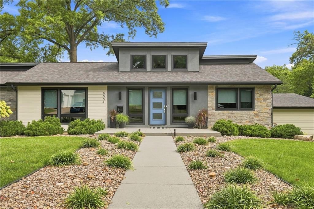 3004 W 82nd Terrace, Leawood, KS