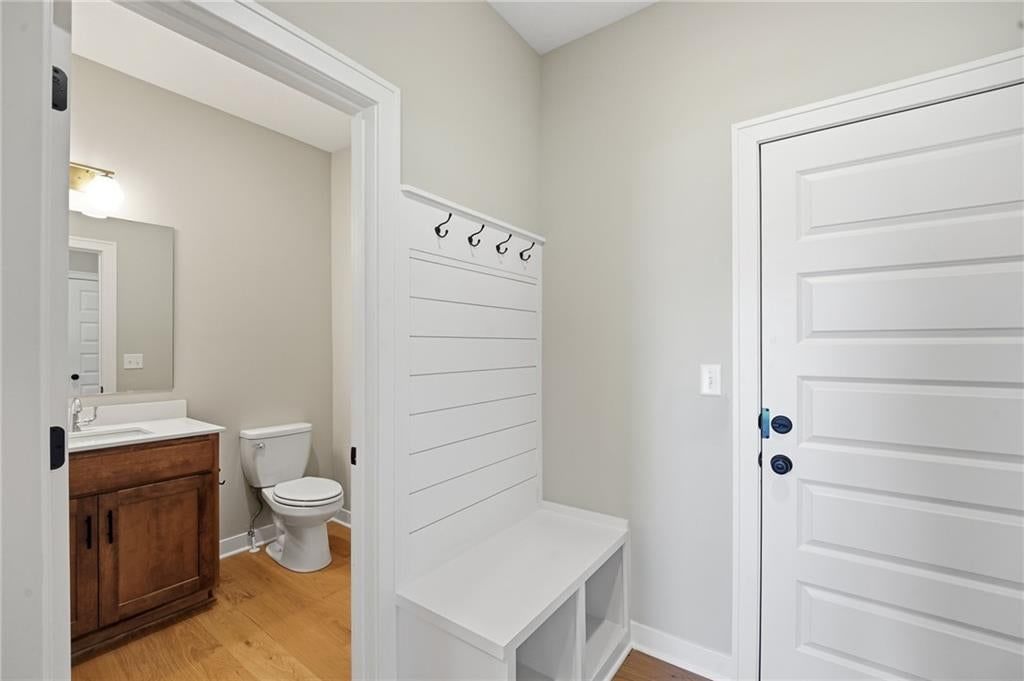 Photo 19 of 35 - 18550 W 195th Street, Spring Hill, KS 66083