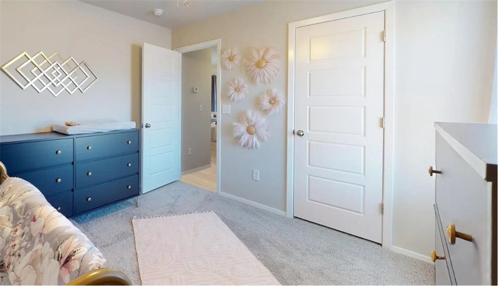 Photo 11 of 15 - 701 SW 6th Terrace, Oak Grove, MO 64075