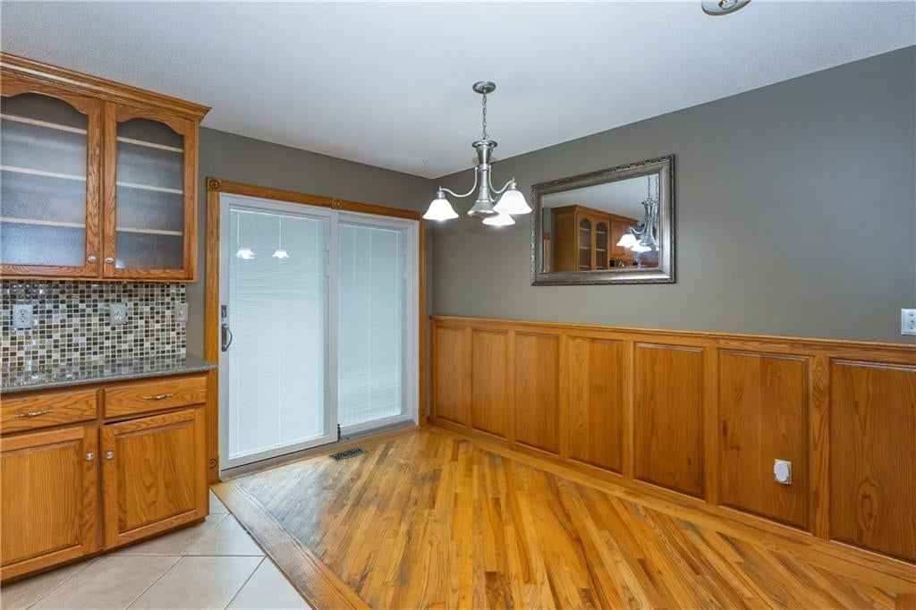 Photo 21 of 80 - 140 Debra Street, Lansing, KS 66043