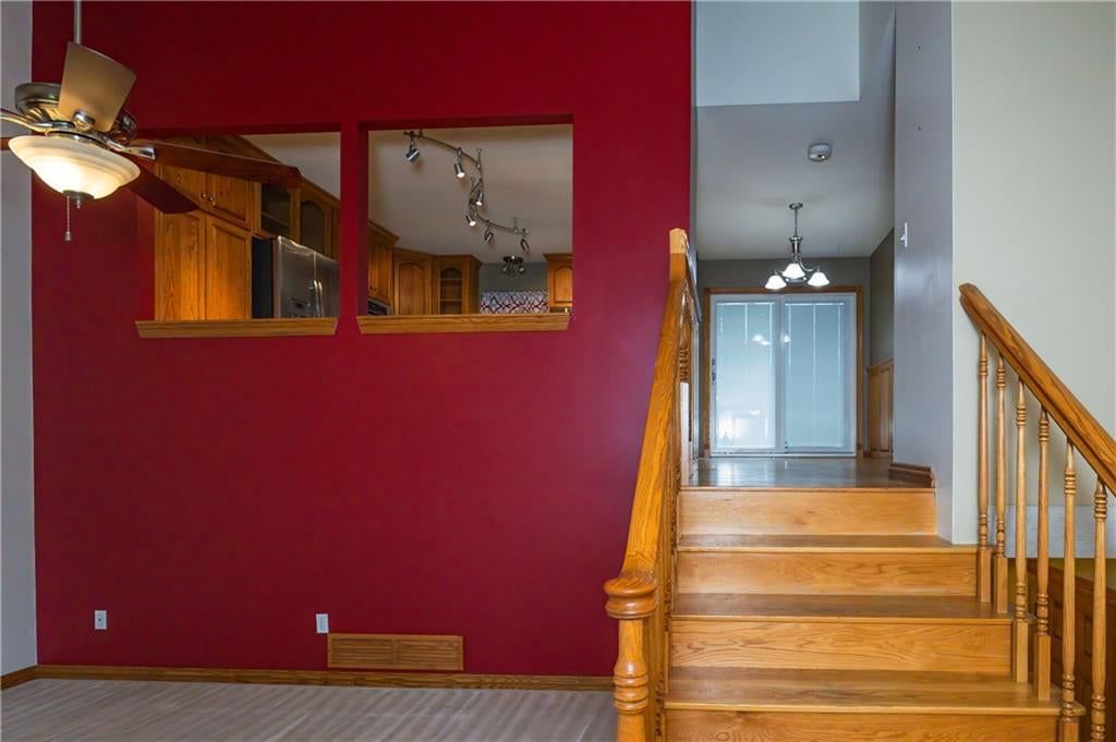 Photo 28 of 80 - 140 Debra Street, Lansing, KS 66043