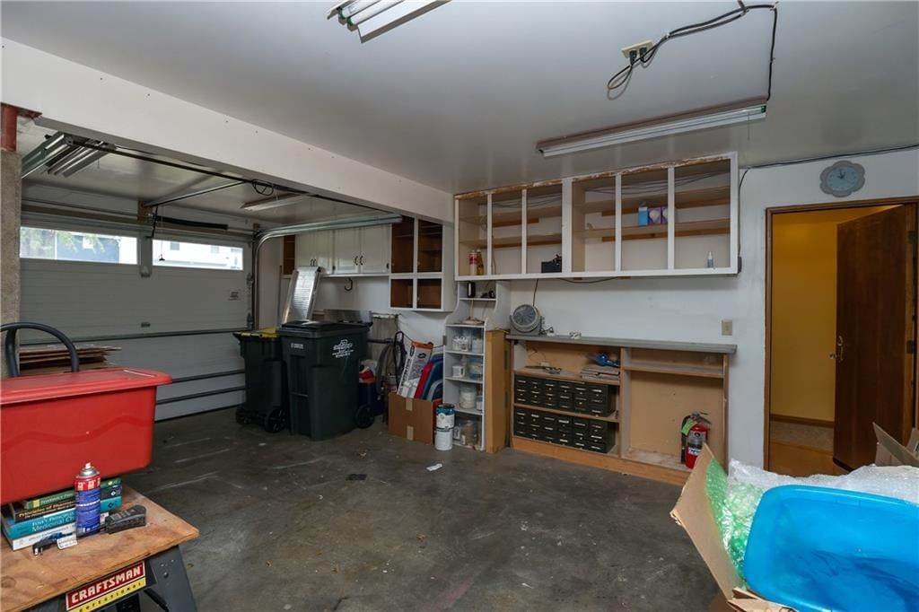 Photo 64 of 80 - 140 Debra Street, Lansing, KS 66043