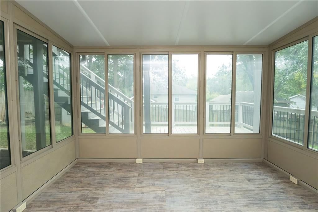 Photo 52 of 80 - 140 Debra Street, Lansing, KS 66043