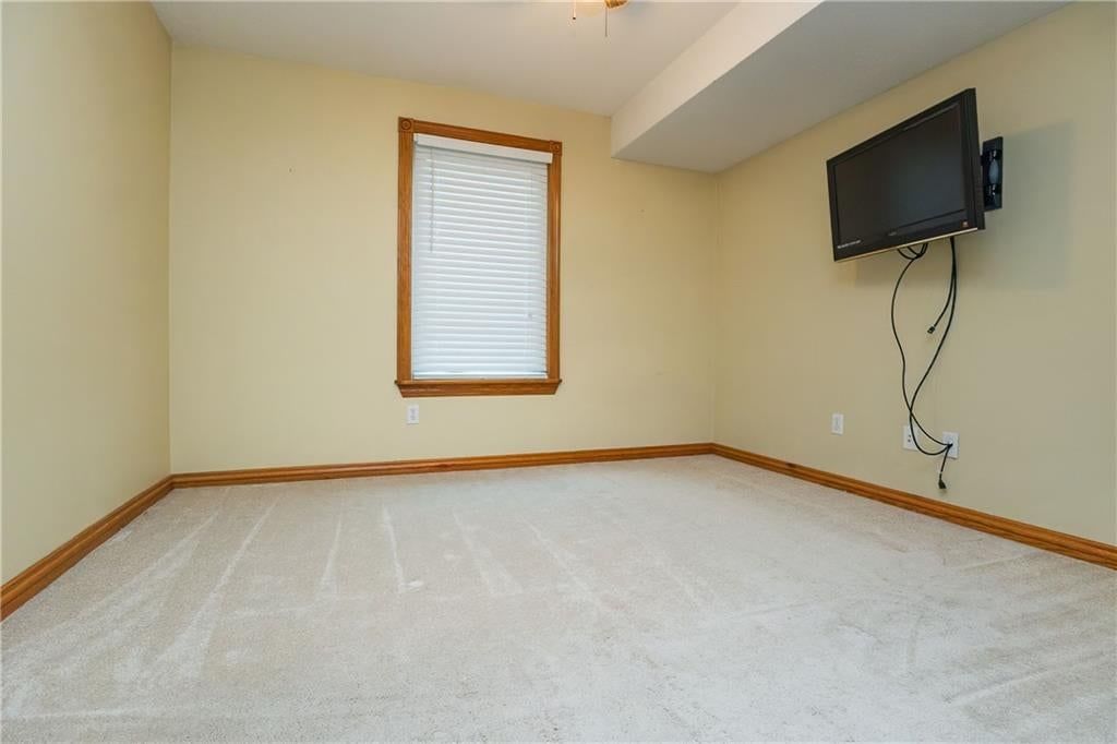 Photo 54 of 80 - 140 Debra Street, Lansing, KS 66043