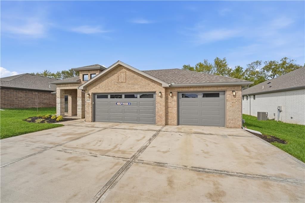 Photo 44 of 53 - 18420 W 195th Street, Spring Hill, KS 66083