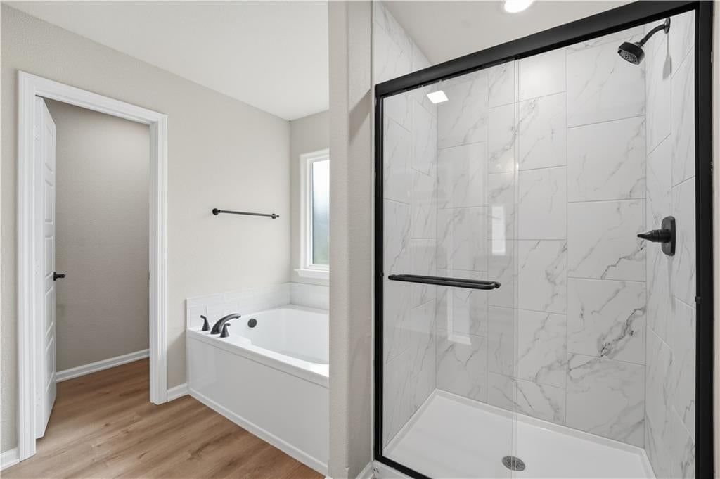 Photo 30 of 53 - 18420 W 195th Street, Spring Hill, KS 66083