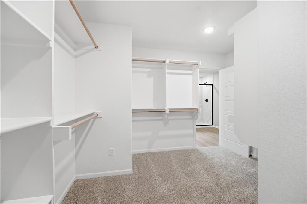 Photo 32 of 53 - 18420 W 195th Street, Spring Hill, KS 66083