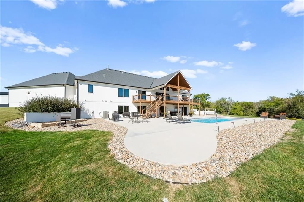 Photo 36 of 62 - 6759 W 351st Street, Louisburg, KS 66053