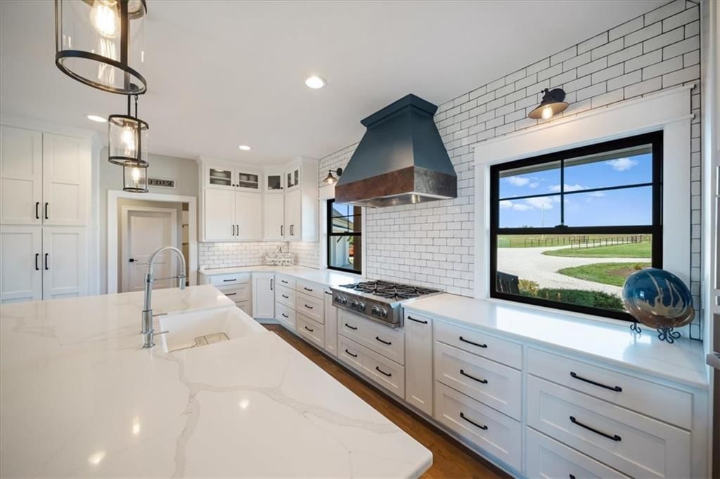 Photo 19 of 62 - 6759 W 351st Street, Louisburg, KS 66053