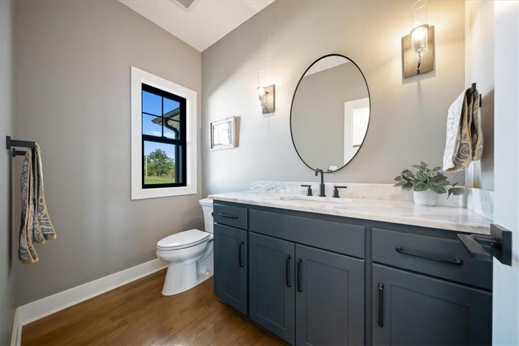 Photo 9 of 62 - 6759 W 351st Street, Louisburg, KS 66053