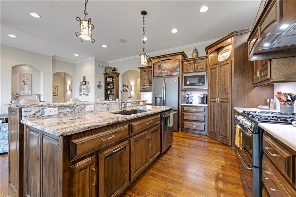 Photo 13 of 45 - 16300 S Britton Street, Olathe, KS 66062