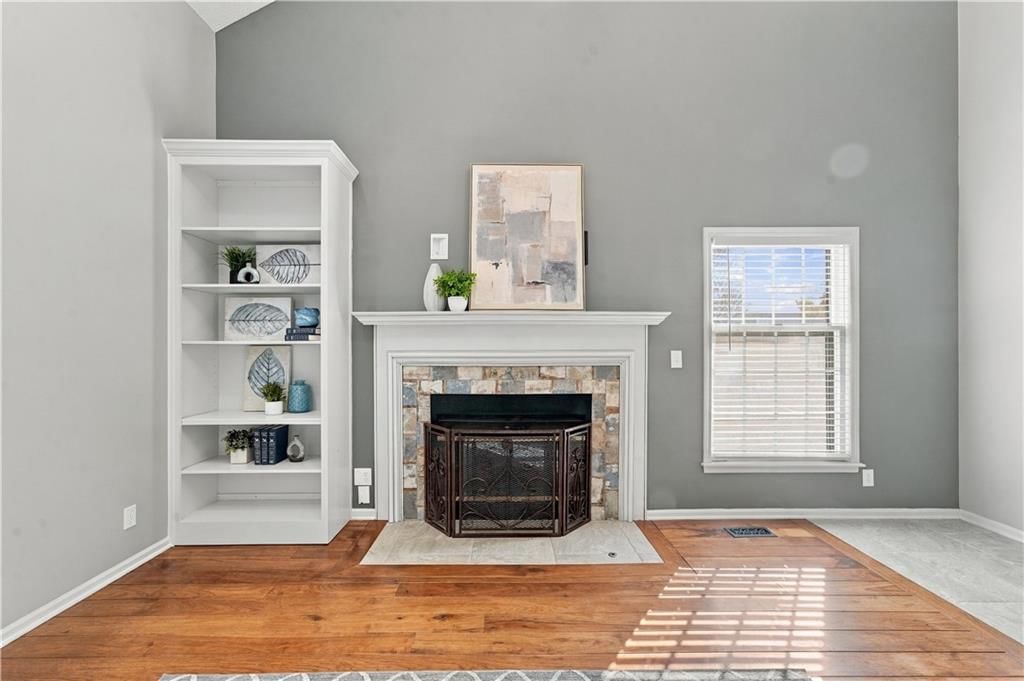 10912 W 115TH Terrace, Overland Park, KS