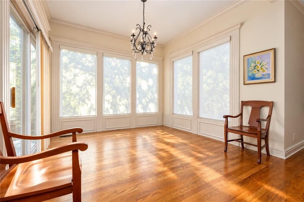 Wall of windows at 10245 Magnolia Lane, Parkville, MO 64152