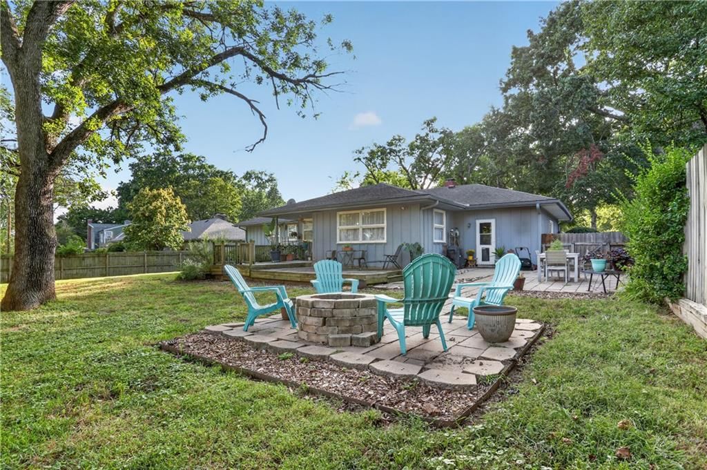 Photo 24 of 25, 5019 Pawnee Drive, Roeland Park, KS 66205