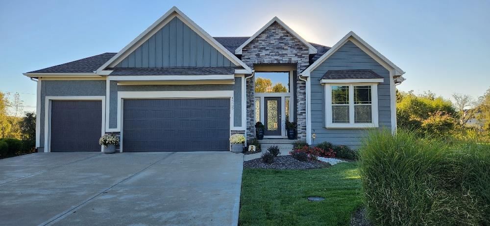 16680 S Kaw Street, Olathe, KS
