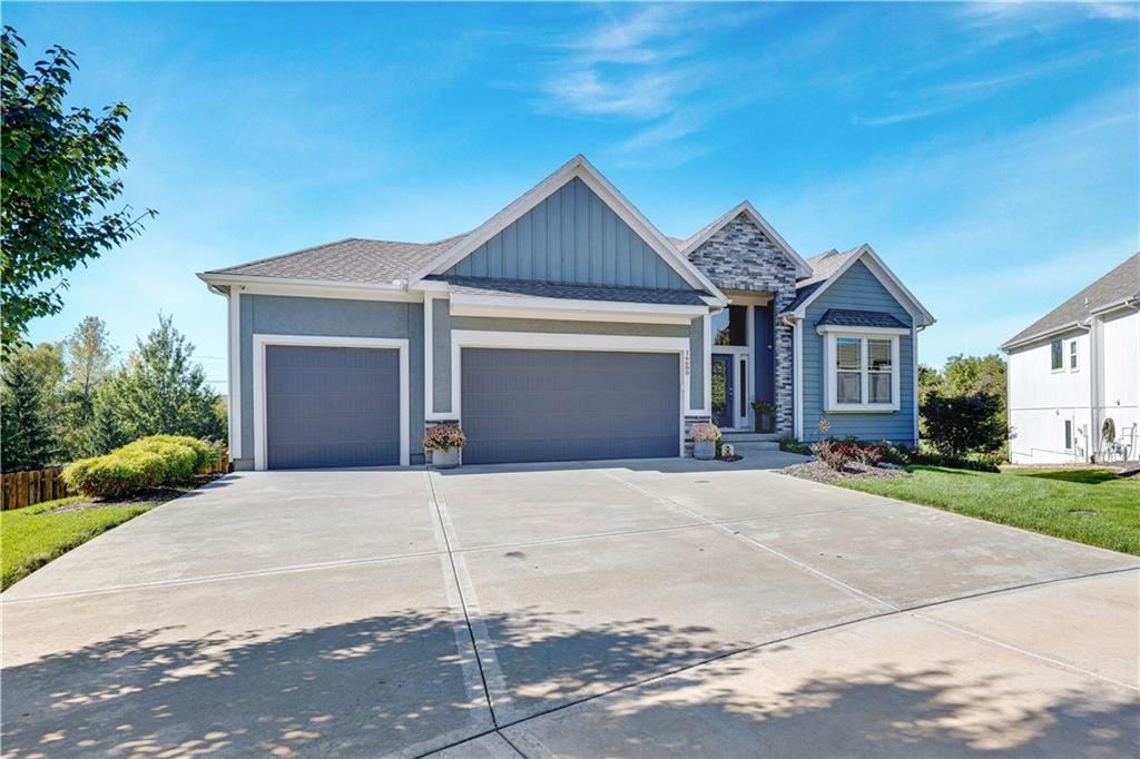 16680 S Kaw Street, Olathe, KS: listing photo 3