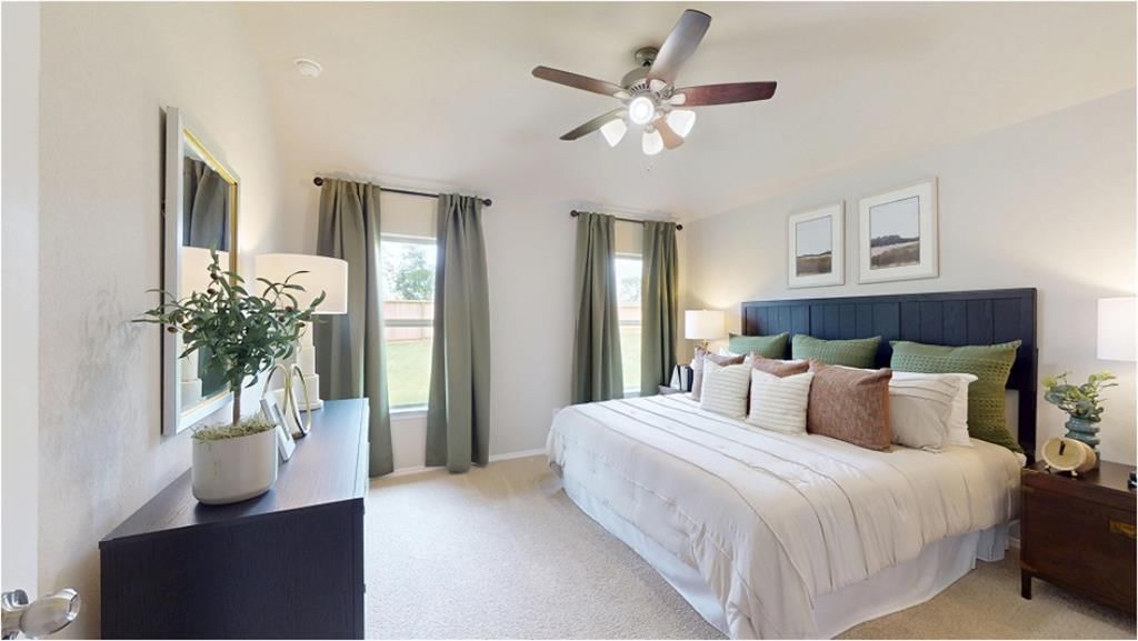 Carpet at 1616 SW 9th Street, Oak Grove, MO 64075