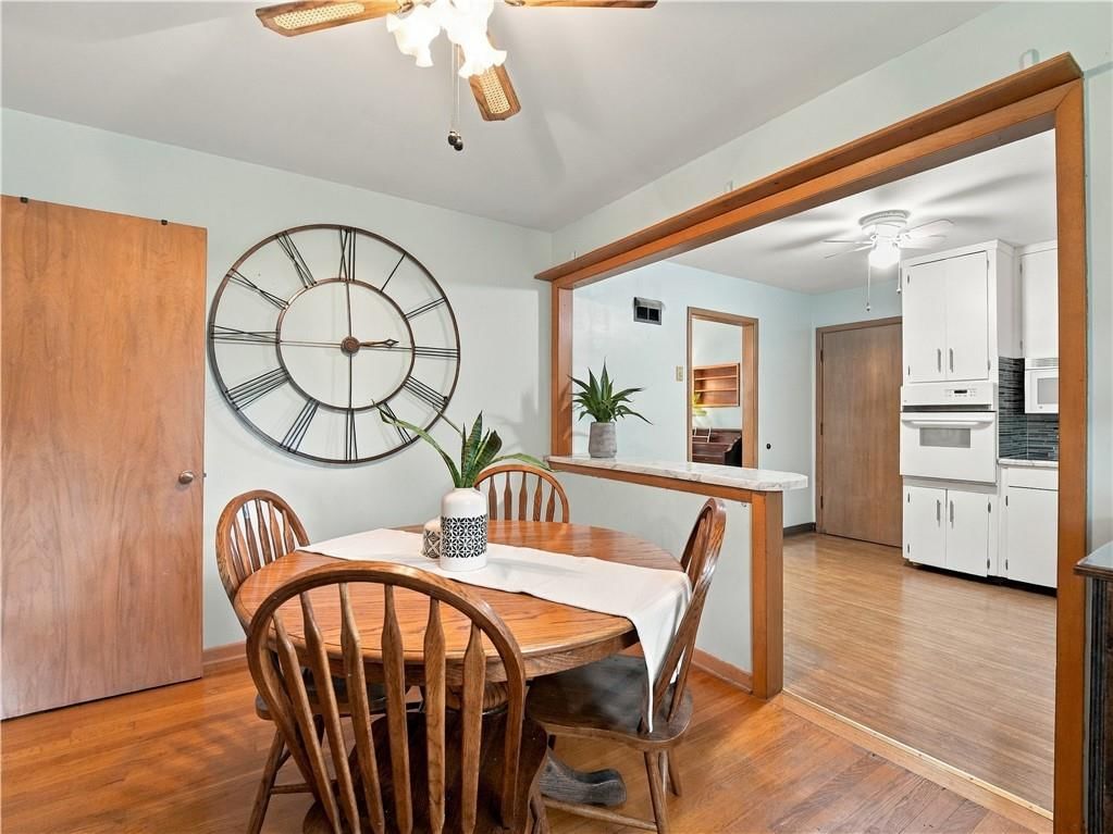 Photo 14 of 24 - 8314 Kentucky Avenue, Raytown, MO 64138