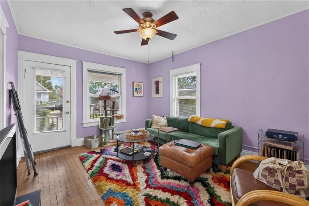 Photo 16 of 24 - 4232 Campbell Street, Kansas City, MO 64110