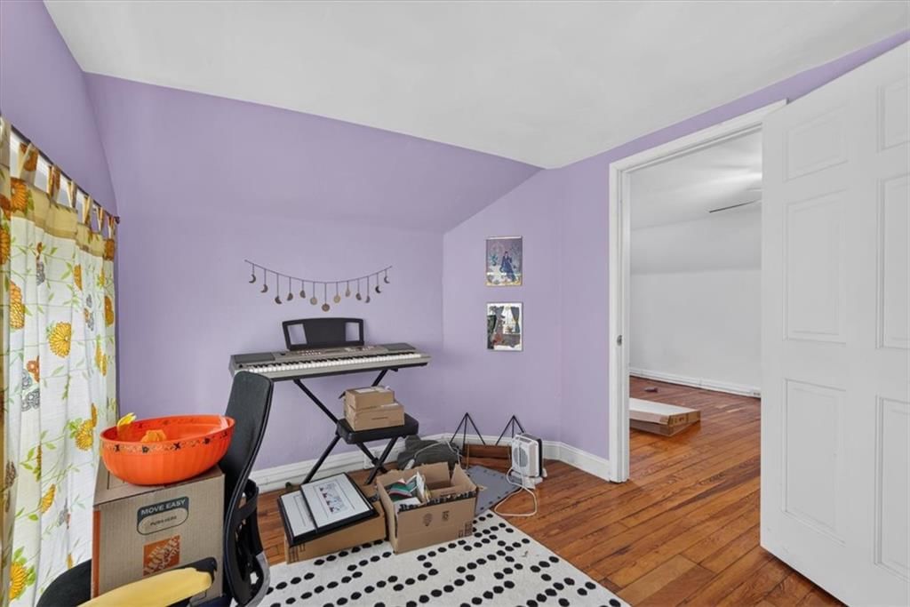 Photo 22 of 24 - 4232 Campbell Street, Kansas City, MO 64110