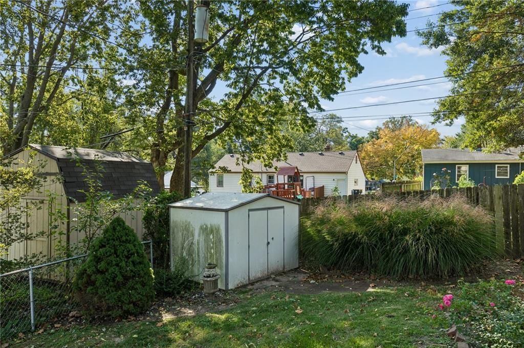Fenced yard at 1513 NE Englewood Road, Kansas City, MO 64118