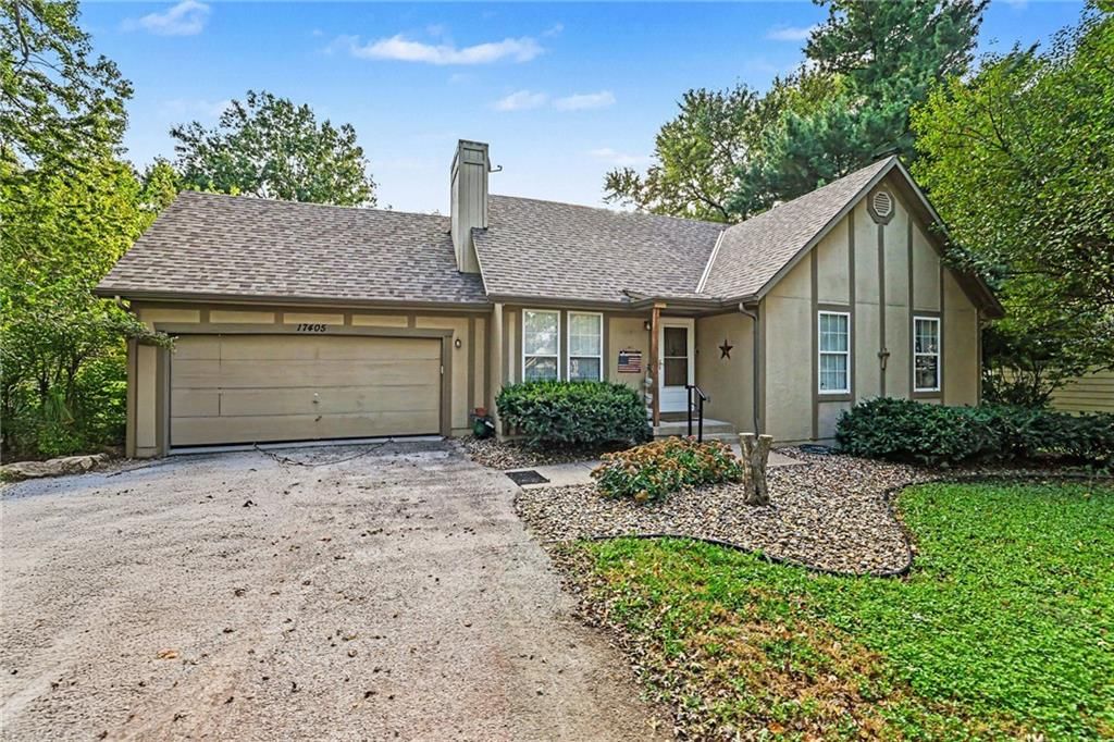17405 MONTGALL Drive, Belton, MO: listing photo 2