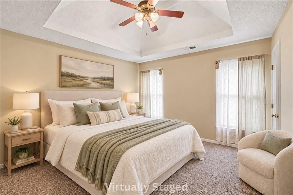 Bedroom sitting area at 17405 MONTGALL Drive, Belton, MO 64012