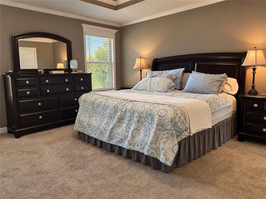 Photo 19 of 25 - 1212 High Ridge Court, Raymore, MO 64083