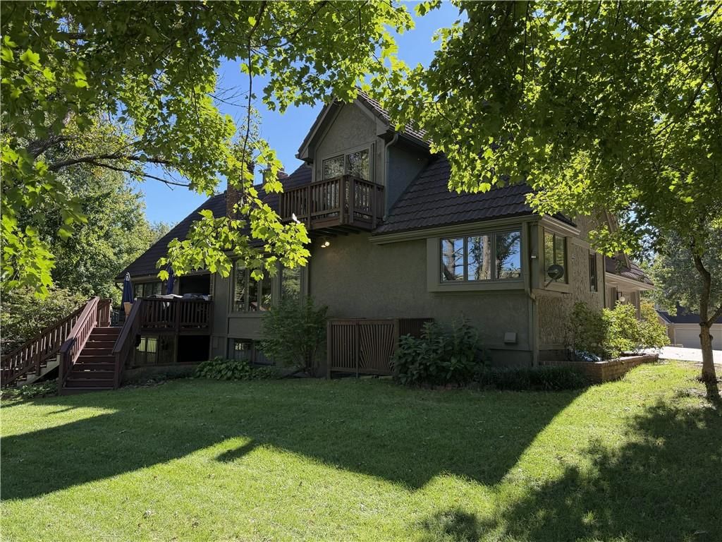 12711 Sagamore Road, Leawood, KS: listing photo 2