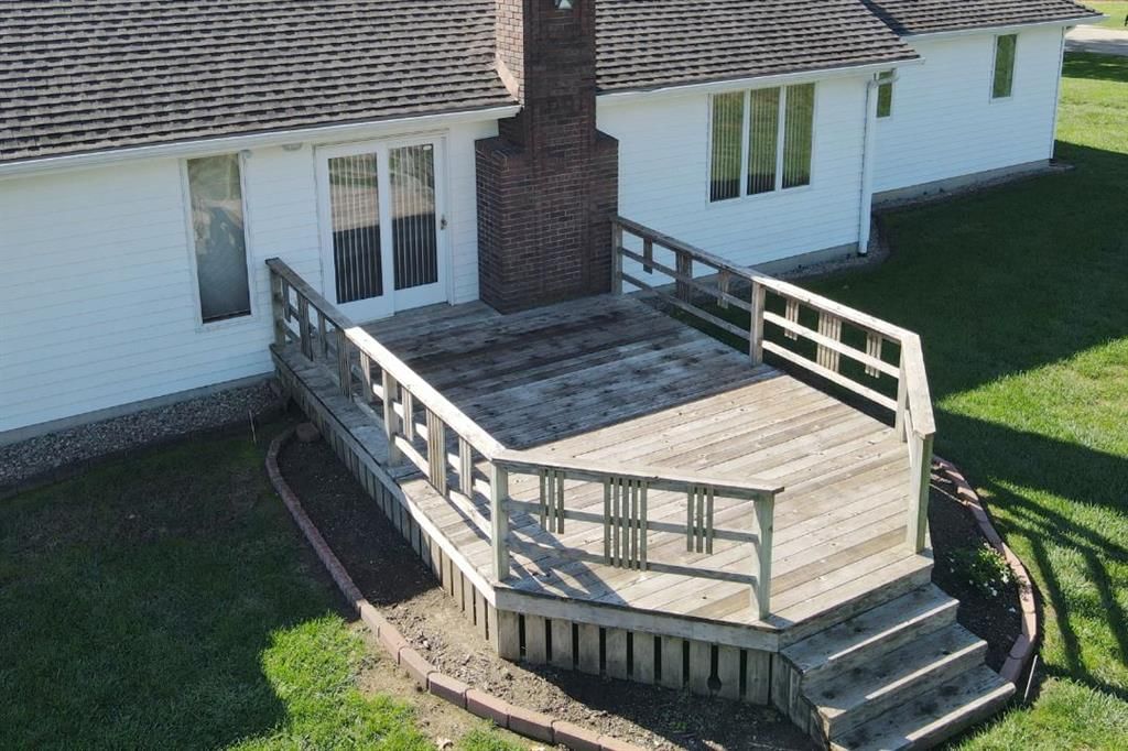 Photo 13 of 41 - 14 Pine View Road, Platte City, MO 64079
