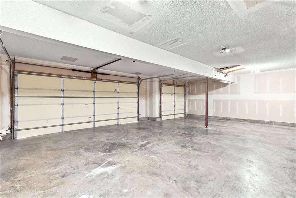 Photo 42 of 57 - 5343 Kenton Street, Shawnee, KS 66226
