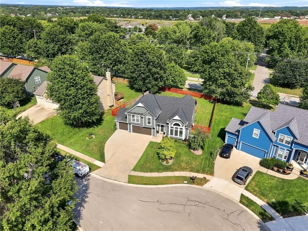 Photo 52 of 57 - 5343 Kenton Street, Shawnee, KS 66226