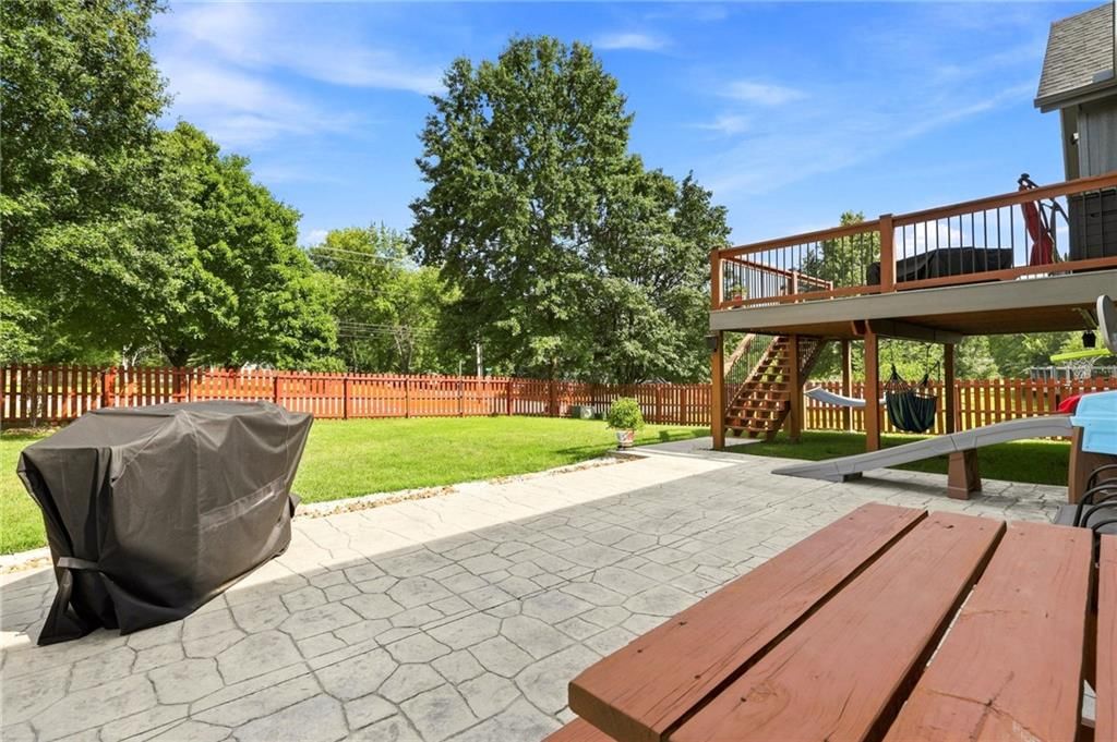 Photo 45 of 57 - 5343 Kenton Street, Shawnee, KS 66226