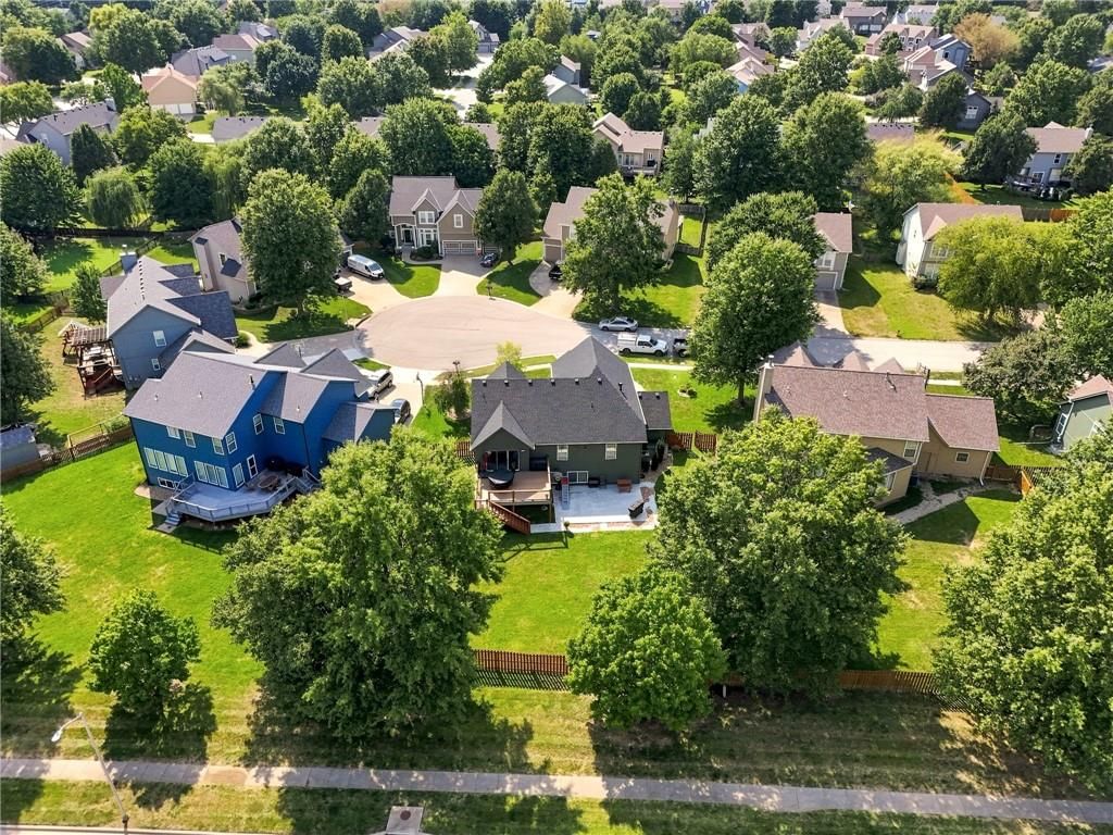 Photo 54 of 57 - 5343 Kenton Street, Shawnee, KS 66226
