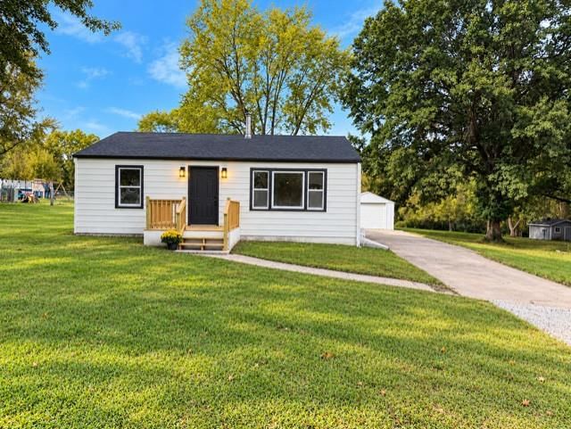 834 S Trail Ridge Drive, Independence, MO