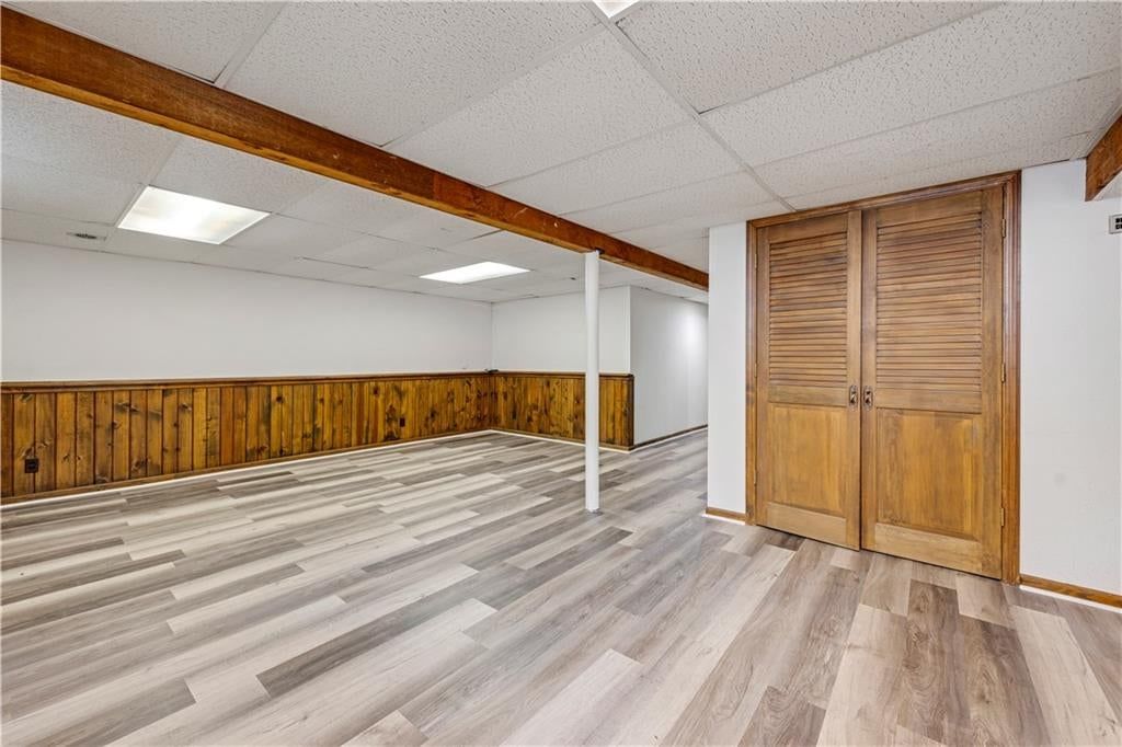 Photo 18 of 22 - 10130 Horton Drive, Overland Park, KS 66207