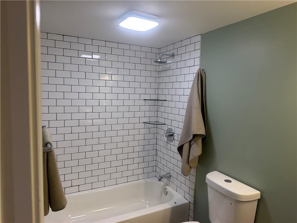 Photo 20 of 22 - 12001 ABERDEEN Street, Leawood, KS 66209