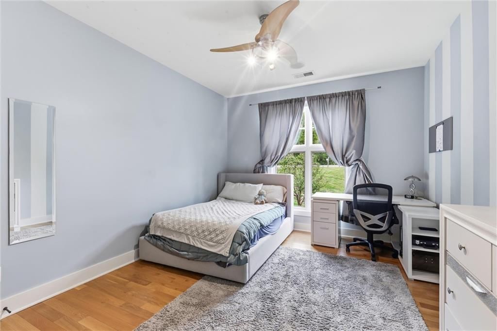 Carpet at 43 L Street, Lake Lotawana, MO 64086