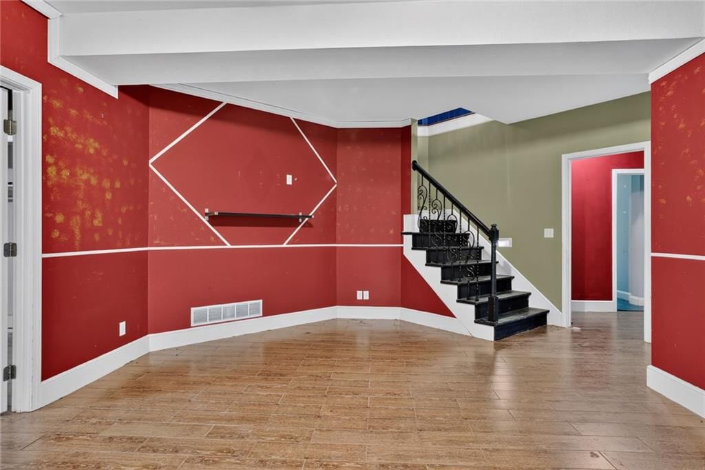 Finished basement at 413 Shannon Avenue, Smithville, MO 64089