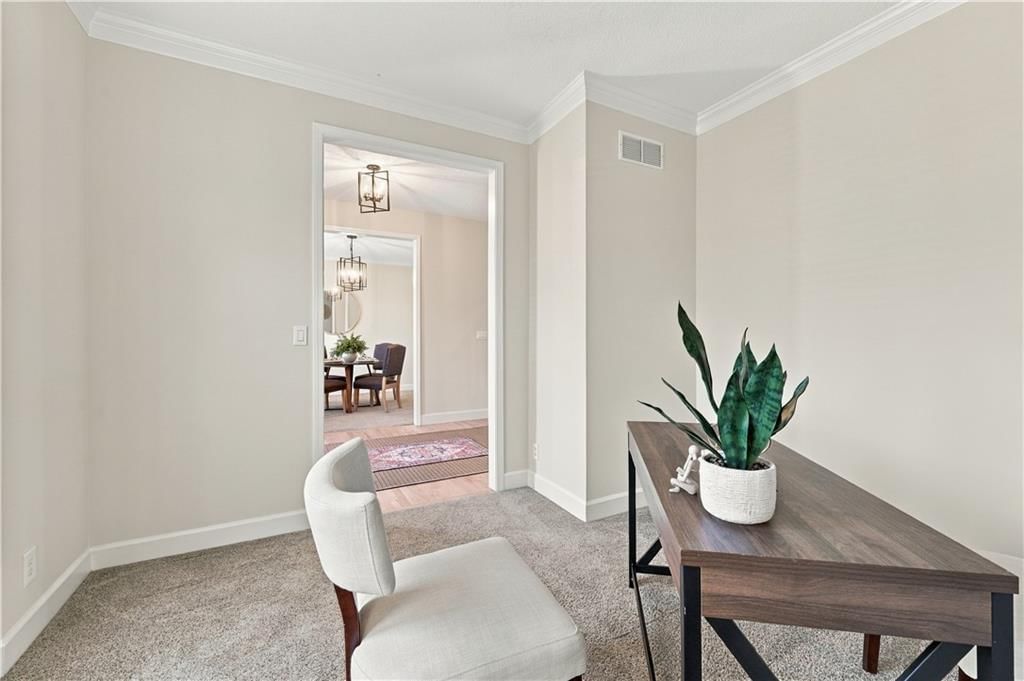 Photo 7 of 43 - 8517 W 145th Terrace, Overland Park, KS 66223