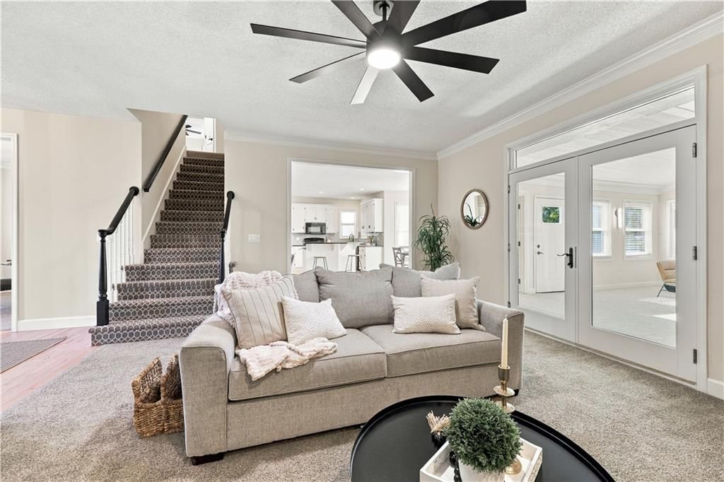 Photo 8 of 43 - 8517 W 145th Terrace, Overland Park, KS 66223