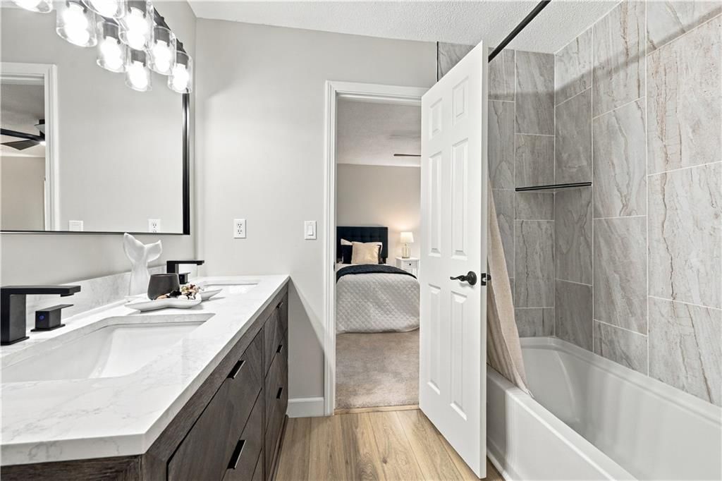 Photo 33 of 43 - 8517 W 145th Terrace, Overland Park, KS 66223