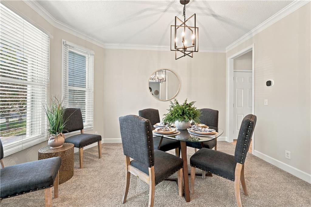 Statement lighting at 8517 W 145th Terrace, Overland Park, KS 66223