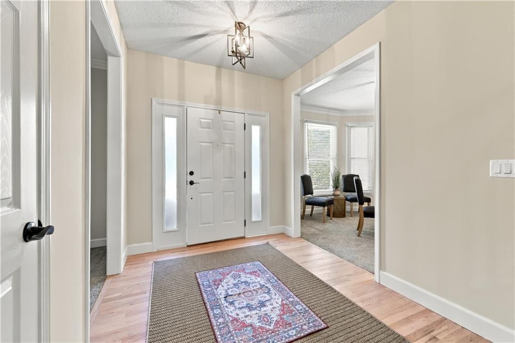 Photo 3 of 43 - 8517 W 145th Terrace, Overland Park, KS 66223