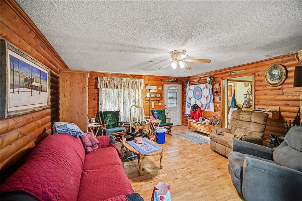 Photo 5 of 28 - 6810 NW Martin Road, Kansas City, MO 64163