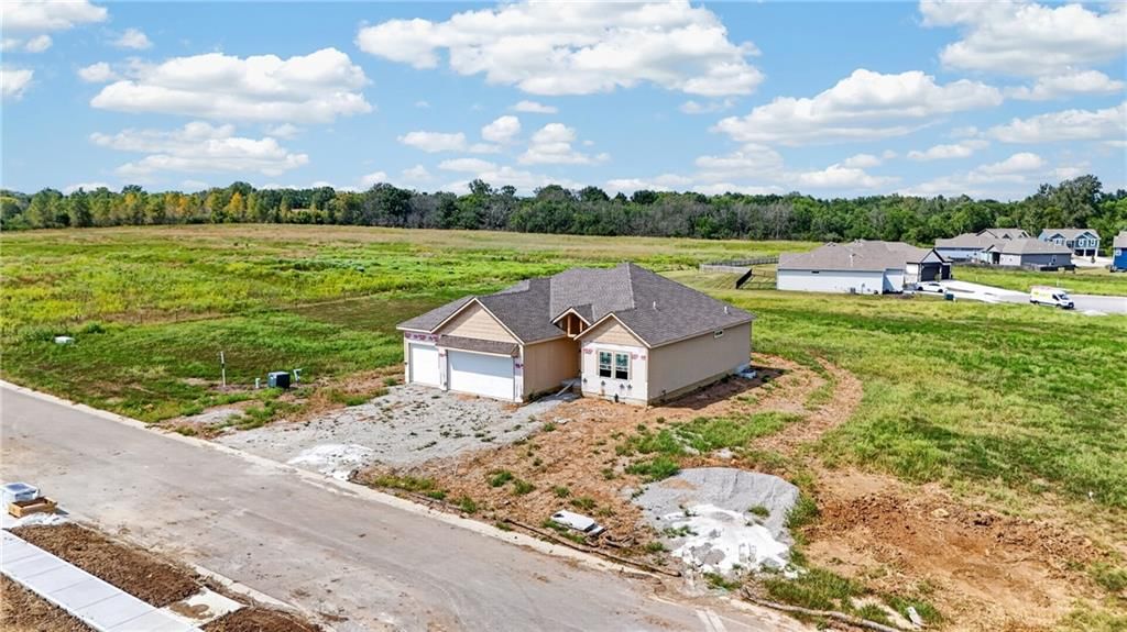Flat lot at 11110 E 209th Street, Peculiar, MO 64078