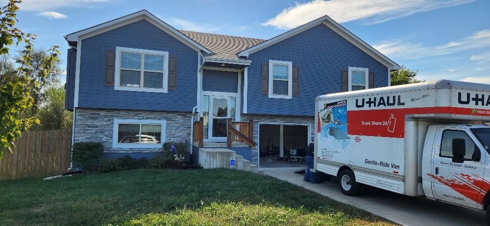 411 Catron Avenue, Belton, MO