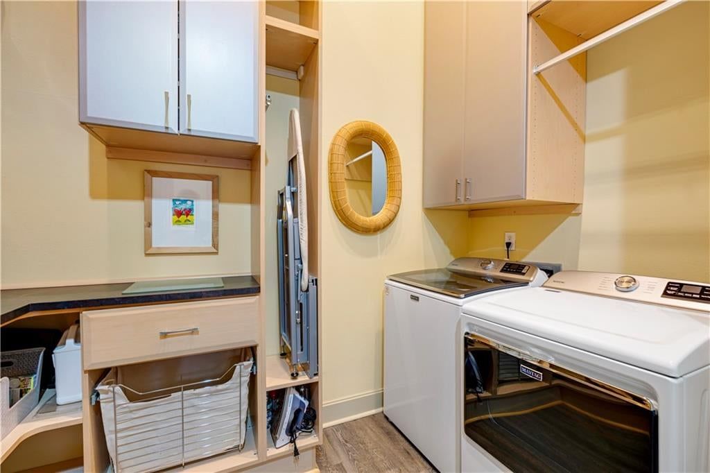 Photo 8 of 42 - 4530 Mill Creek Parkway #104, Kansas City, MO 64111